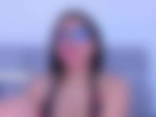 Katemoos's Live Sex Cam Show