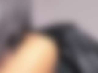 Katemoos's Live Sex Cam Show