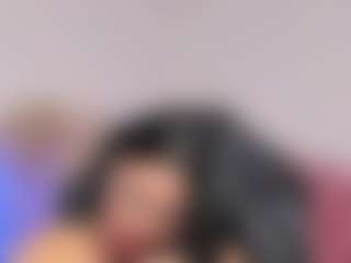 Live cam show with Katemoos - Bra on xfollow cams