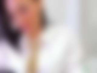 Live cam show with Katemoos - Glasses on madthumbs
