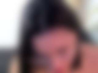 Katemoos's Live Sex Cam Show