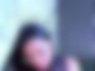 Live cam show with Katemoos - Bra on Instabang