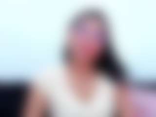 Live cam show with Katemoos - Drinking on Camsoda