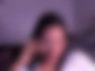 Katemoos's Live Sex Cam Show