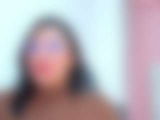 Live cam show with Katemoos - Small Tits on Mixed Magazine Live
