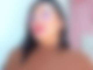 Katemoos's Live Sex Cam Show