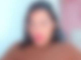Katemoos's Live Sex Cam Show