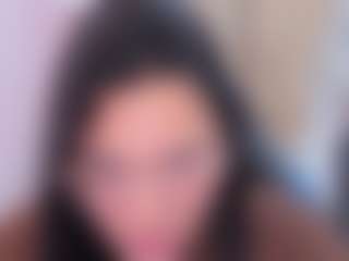 Katemoos's Live Sex Cam Show