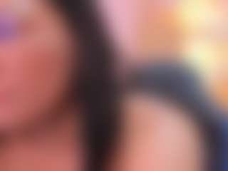 Live cam show with Katemoos - Brown Hair on fapnchat