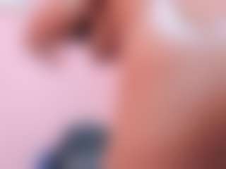 Katemoos's Live Sex Cam Show