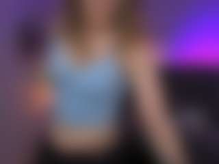 Live cam show with kitniss-dreamy - Flashing on CamClone