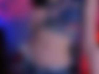 Live cam show with kitniss-dreamy - Granny Dildo on Soda Cam