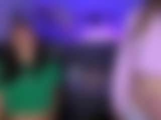 Live cam show with kitniss-dreamy - Petite on liverealitysex.com