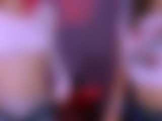 Live cam show with kitniss-dreamy - Granny Dildo on 1on1-livenow