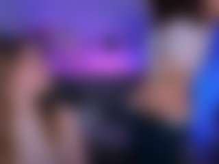 Live cam show with kitniss-dreamy - Mature Young Adult on Cam Slut