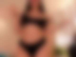 MayaMoretti's Live Sex Cam Show
