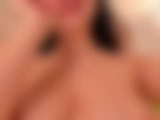 MayaMoretti's Live Sex Cam Show