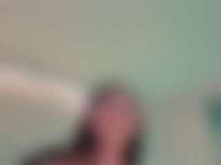 Live cam show with MayaMoretti - Cowgirl on wildcum.com