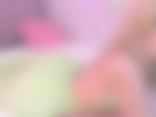 Live cam show with Lia - Blonde Hair on StripNow