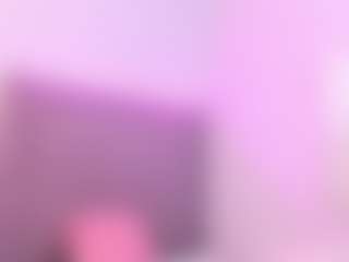 Live cam show with Lia - Blonde Hair Shaved Pussy on Camsoda