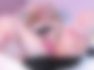 Live cam show with Lia - Brown Eyes Blonde Hair on Dolls Live