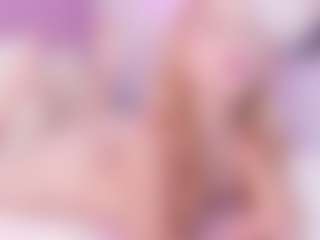 Live cam show with Lia - Blonde Hair Small Tits on Camsoda