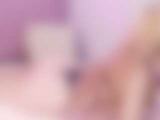 Live-camshow met Lia - Tease op Camsoda