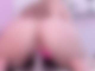 Lia's Live Sex Cam Show
