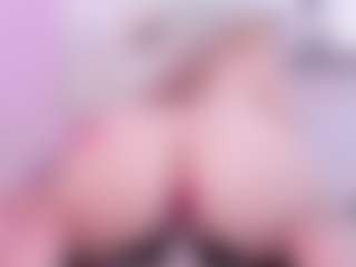 Lia's Live Sex Cam Show