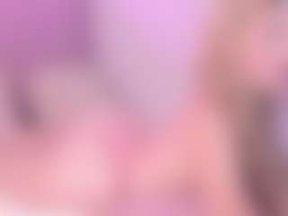 Live cam show with Lia - Blonde Hair Teen (18+) on Mixed Magazine Live
