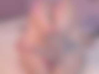 Lia's Live Sex Cam Show