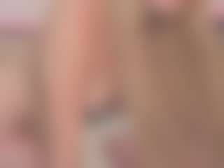 Lia's Live Sex Cam Show