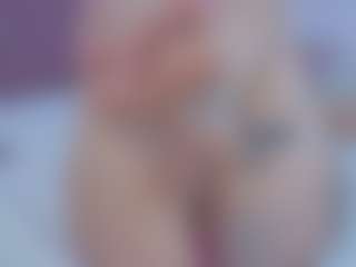 Lia's Live Sex Cam Show