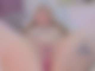 Lia's Live Sex Cam Show