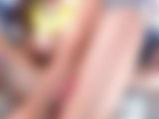 Live cam show with BrianaPreston91 - Latina MILF on SmokeAndPoke | colombia