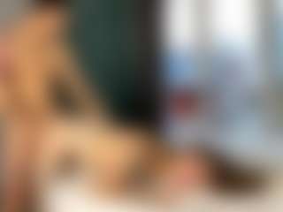 Live cam show with Miley-and-Michael - Green Eyes on Streamer API