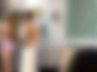 Live cam show with Miley-and-Michael - Average on sexylive.show