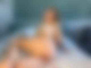 Show de cam en vivo con INSOMNIA - Average en Camsoda