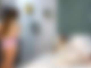 Live cam show with INSOMNIA - Shaved Pussy Brown Hair on Camsoda