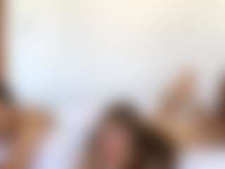 Live cam show with INSOMNIA - Average on camgirlchat.live