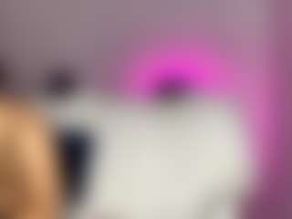 Live cam show with INSOMNIA - Shaved Pussy on Camsoda