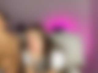 Live cam show with INSOMNIA - Average on Streamer API