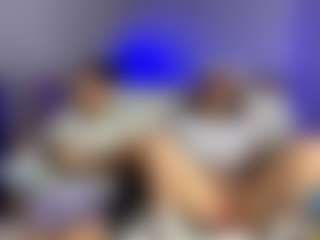 Spettacolo in cam dal vivo con INSOMNIA - Average su Camsoda
