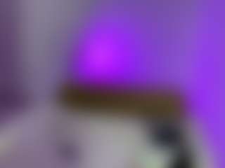 Live cam show with INSOMNIA - Brown Hair on xDating