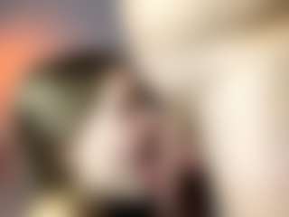 Live cam show with INSOMNIA - Spank Brown Hair on Camsoda
