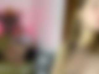 INSOMNIA's Live Sex Cam Show