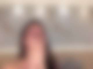 Live cam show with SolAvelar - Naked on Camsoda