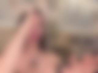 Live cam show with SolAvelar - Bedroom on 1on1-livenow