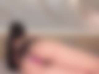 Live cam show with SolAvelar - Handjob on Camming Site