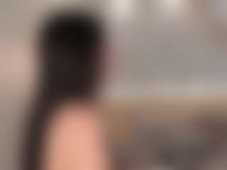 Live cam show with SolAvelar - Average on Camsoda